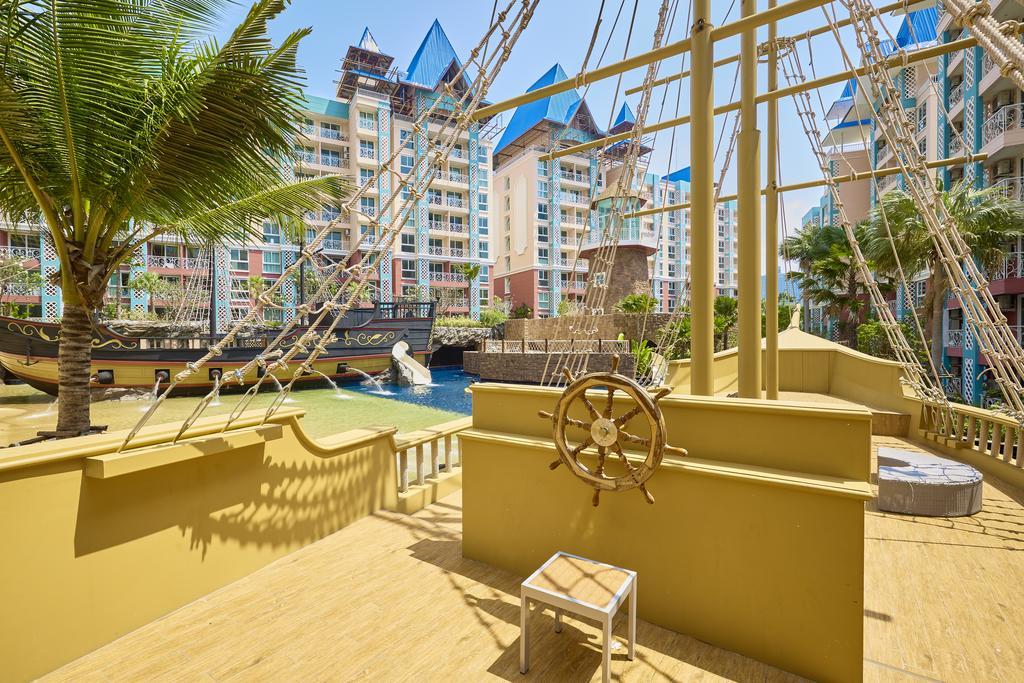 Grand Carribean By Tech Apartment Pattaya Exterior foto