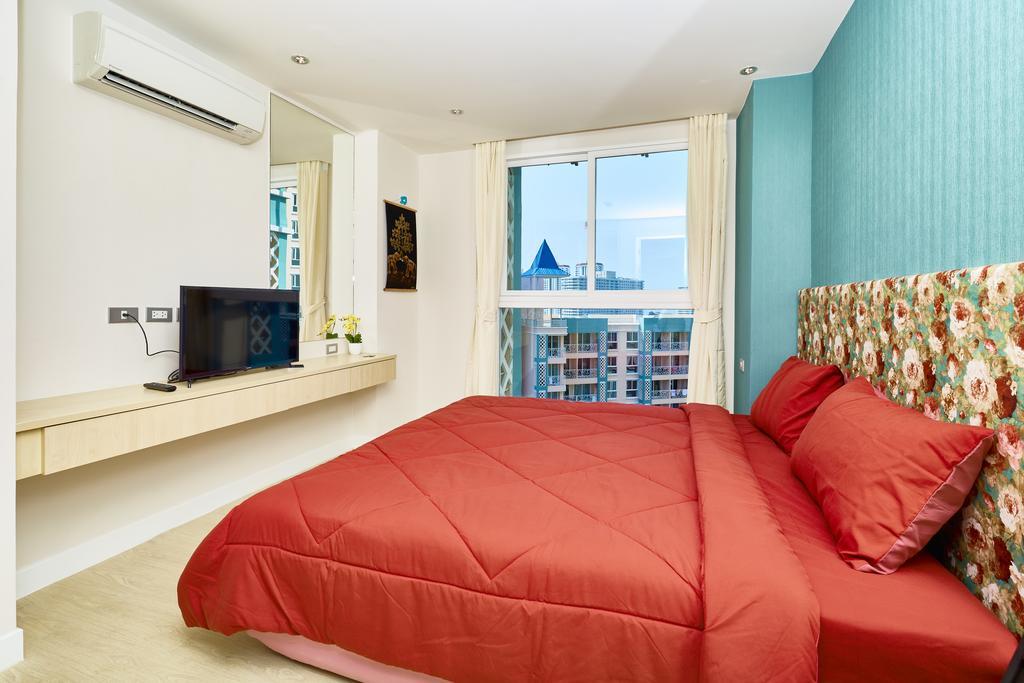 Grand Carribean By Tech Apartment Pattaya Exterior foto