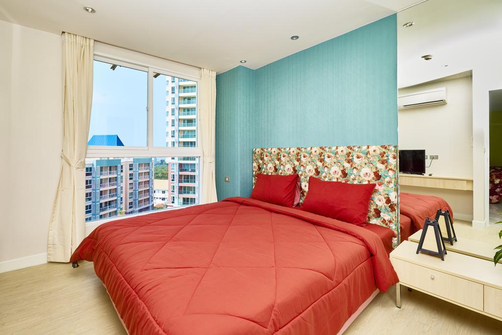 Grand Carribean By Tech Apartment Pattaya Exterior foto