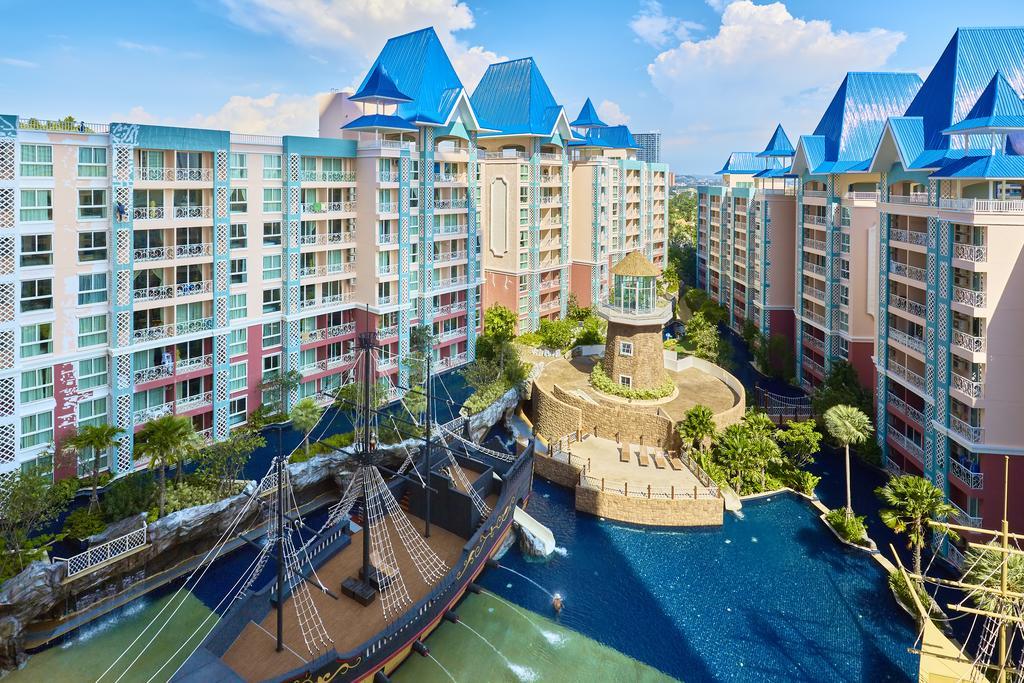 Grand Carribean By Tech Apartment Pattaya Exterior foto